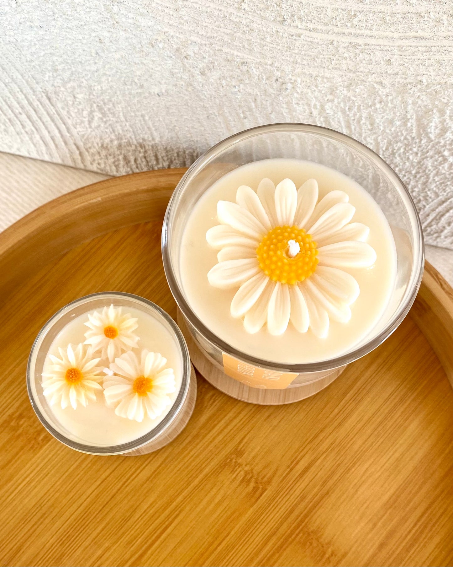 Daisy Fields Large Candle