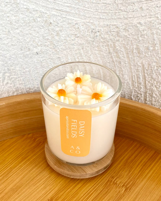 Daisy Fields Small Candle